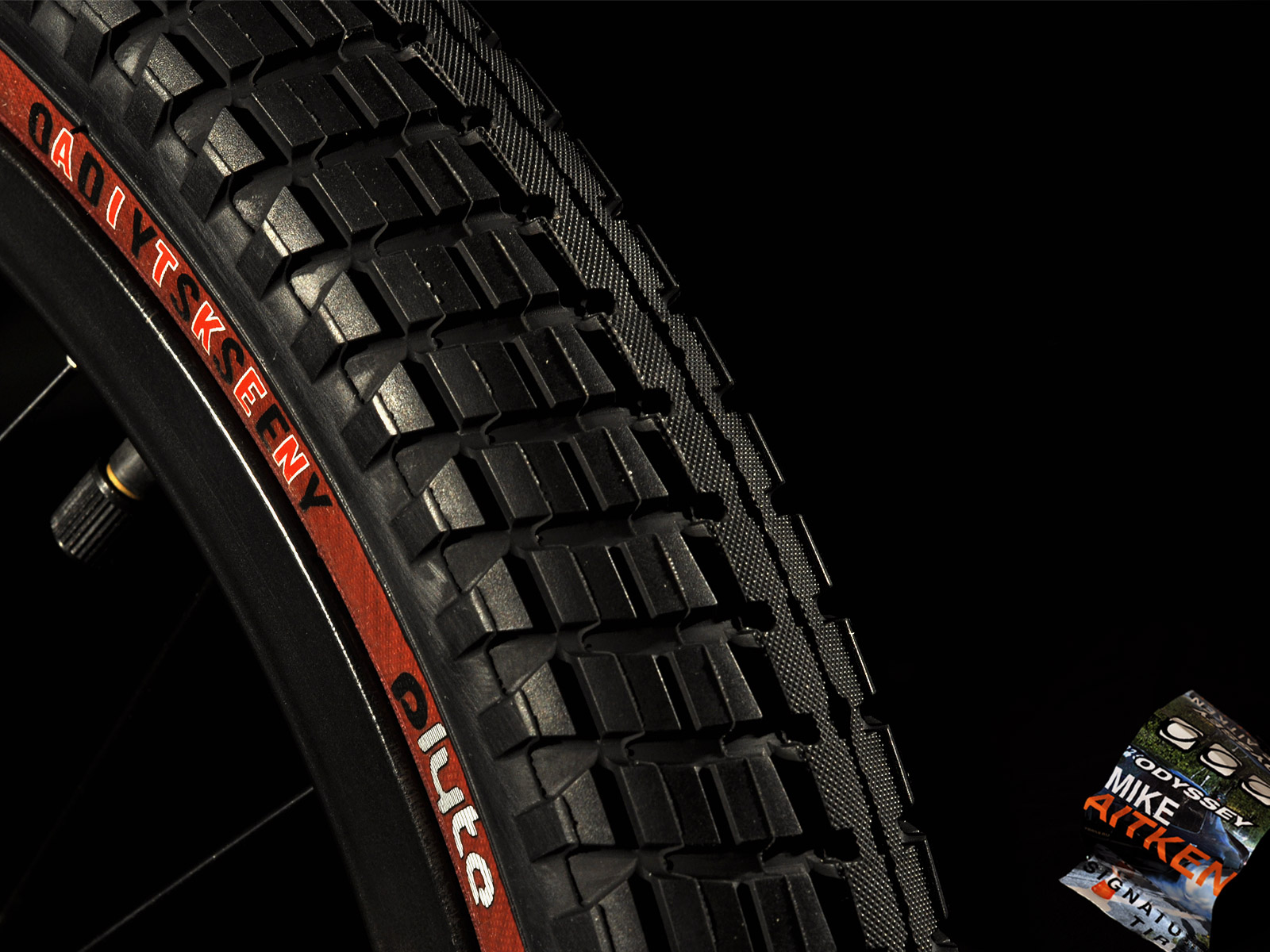 Aitken Red Wall Tires Odyssey BMX   Aitken Tire Redwall 1600x1200 